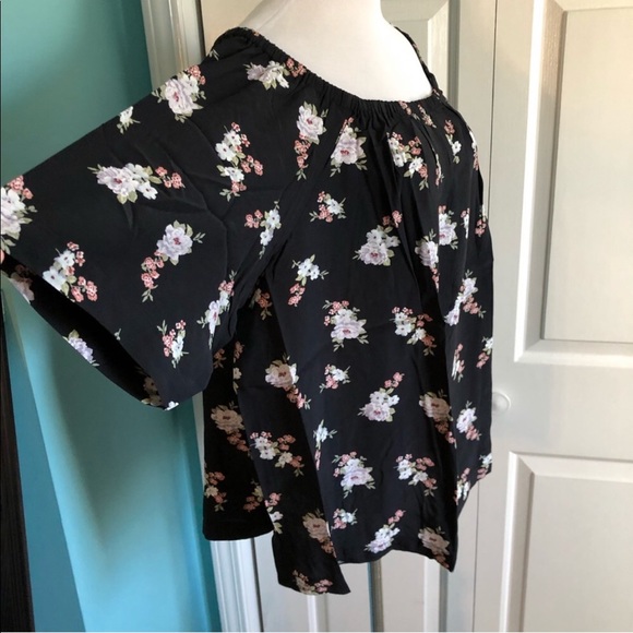 LOFT Plus Floral Off The Shoulder Top - Picture 5 of 6